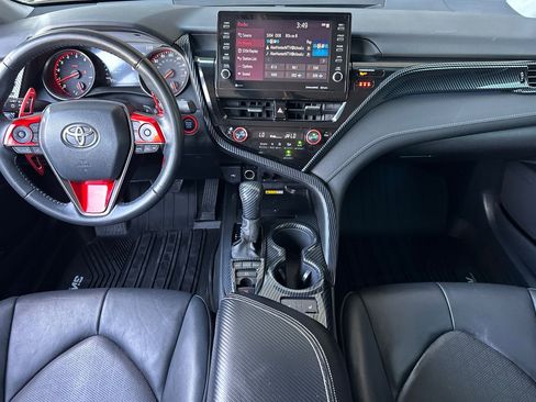 Used 2022 Toyota Camry XSE FWD image 10