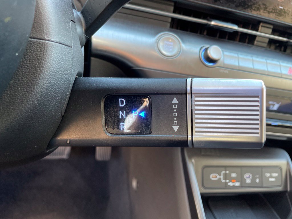 Used 2024 Hyundai Kona SEL w/ Convenience Package FWD image 15