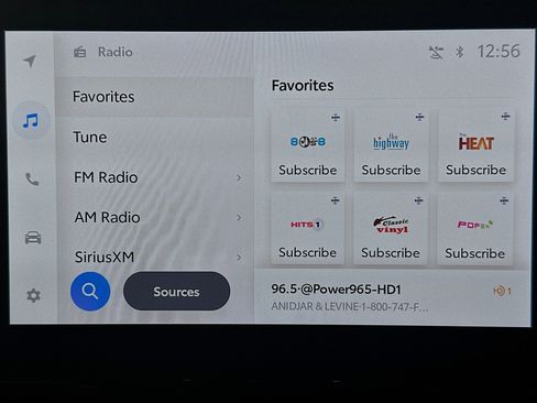 Used 2025 Toyota Corolla Cross L image 23