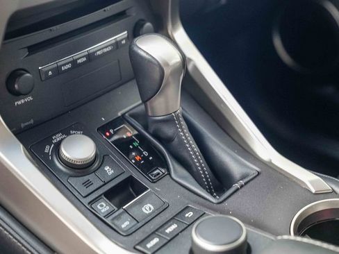 Used 2016 Lexus NX 200t FWD image 21