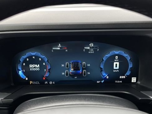 New 2025 Ford Bronco Sport Outer Banks w/ Sasquatch Outer Banks Package image 13