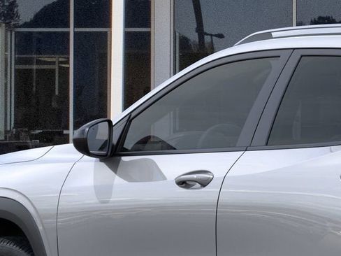 New 2026 Chevrolet Trax ACTIV w/ Driver Confidence Package FWD image 12