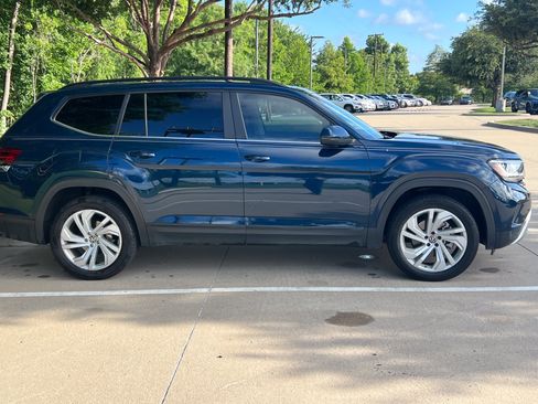 Certified 2022 Volkswagen Atlas SE AWD/4WD image 11