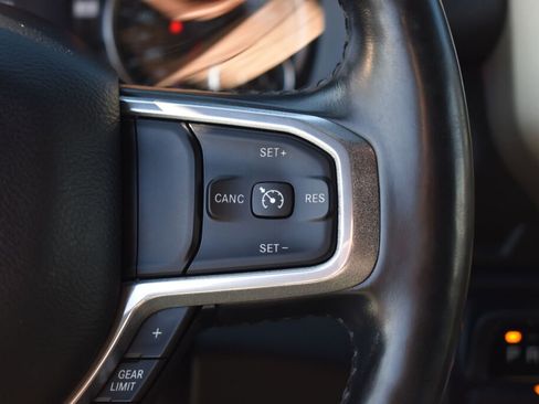 Used 2019 RAM 1500 Laramie image 18