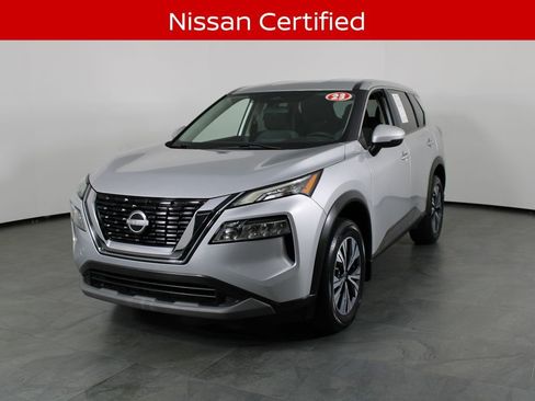 Certified 2023 Nissan Rogue SV image 2