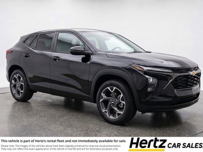 Used 2025 Chevrolet Trax LT