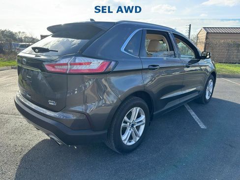 Used 2020 Ford Edge SEL image 3