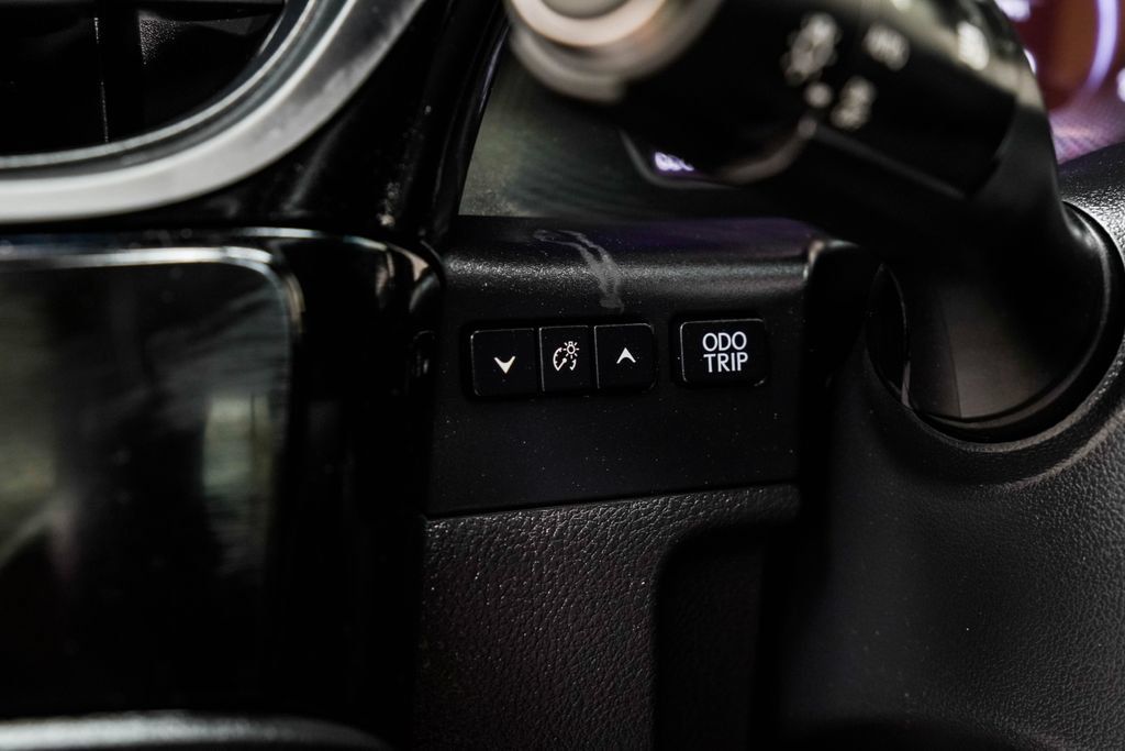 Used 2022 Lexus ES 350 w/ Accessory Package FWD image 43