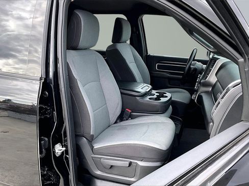 Certified 2024 RAM 2500 Big Horn w/ Bed Utility Group image 8