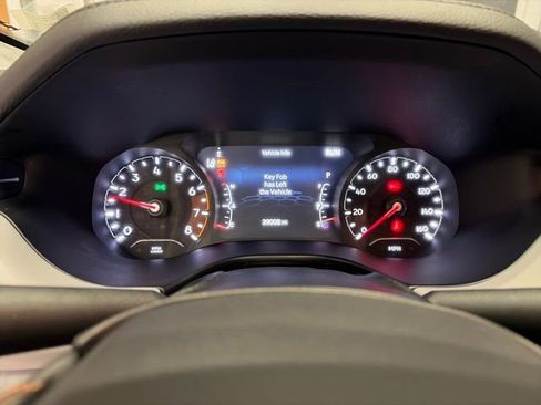 Used 2022 Jeep Compass Limited image 34