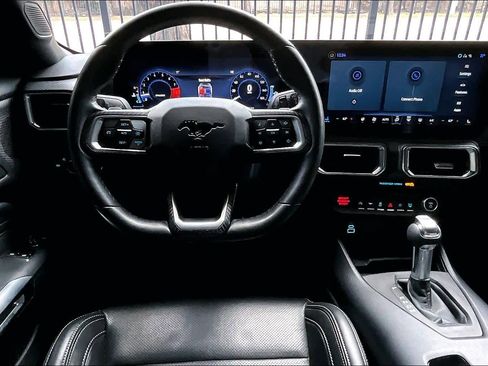 Used 2024 Ford Mustang GT Premium image 5