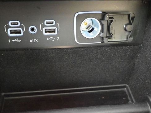 Used 2021 Jeep Grand Cherokee L Limited image 4