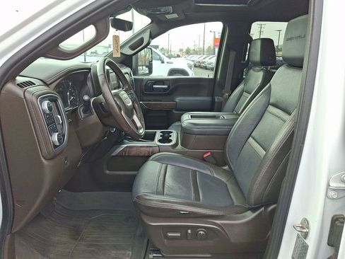 Used 2021 GMC Sierra 3500 Denali w/ Technology Package image 14