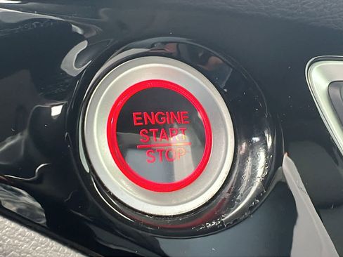 Used 2019 Honda Pilot Elite image 17