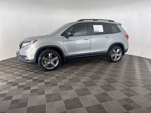 Certified 2019 Honda Passport Touring image 5