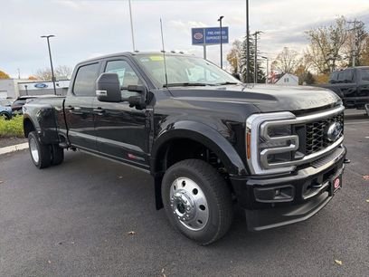 New 2026 Ford F450 Platinum w/ FX4 Off-Road Package