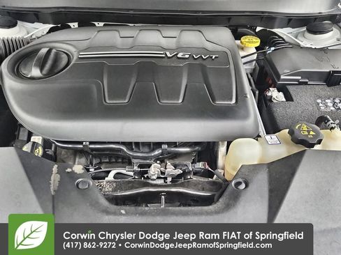 Certified 2022 Jeep Cherokee Latitude Lux w/ Sun & Sound Group AWD/4WD image 33