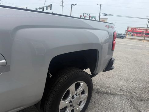 Used 2019 Chevrolet Silverado 2500 LTZ w/ Duramax Plus Package AWD/4WD image 7