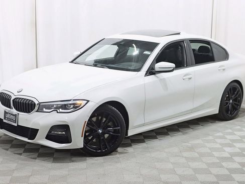 Used 2021 BMW 330i xDrive Sedan w/ M Sport Package image 7