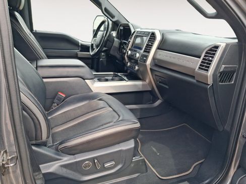 Used 2021 Ford F250 Platinum AWD/4WD image 15