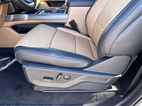 New 2026 Ford F350 Lariat w/ Lariat Ultimate Package image 16
