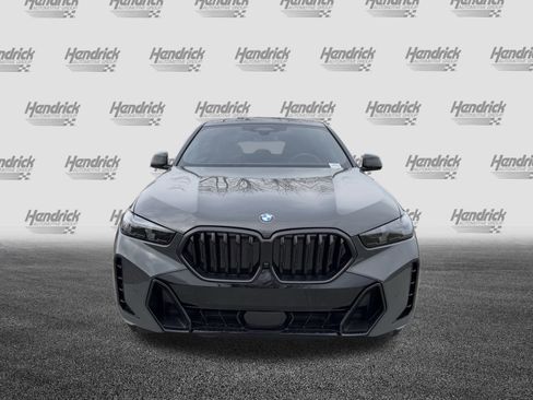 New 2026 BMW X6 xDrive40i image 3