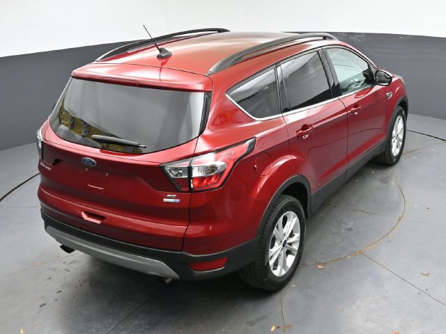 Used 2018 Ford Escape SE w/ SE Sync 3 Package AWD/4WD image 40