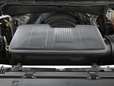 Used 2021 Chevrolet Tahoe LS AWD/4WD image 43