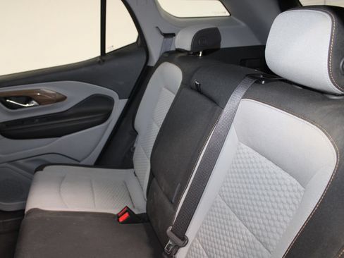 Used 2018 GMC Terrain SLE FWD image 18
