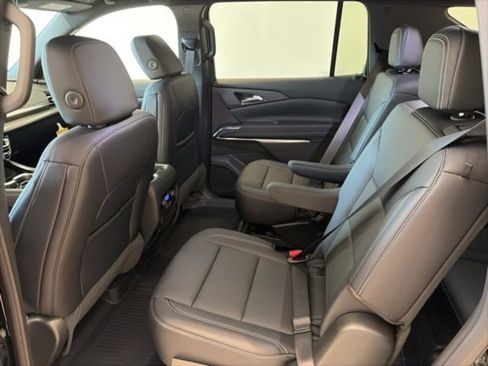 New 2026 Chevrolet Traverse LT w/ Driver Confidence Package image 13