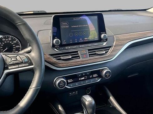 Certified 2022 Nissan Altima 2.5 SL AWD/4WD image 7