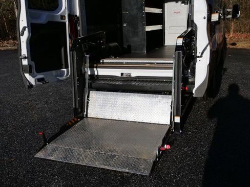 Used 2022 Ford E-Transit 148 High Roof w/ Interior Upgrade Package image 28