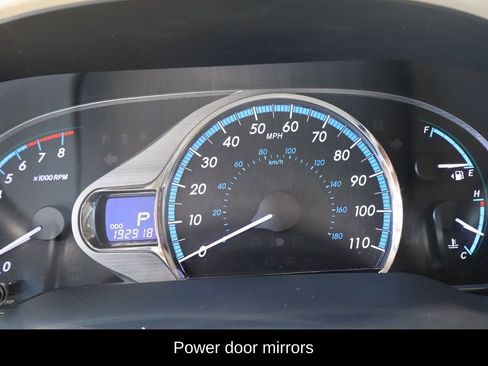 Used 2011 Toyota Sienna Limited w/ Premium Pkg image 22