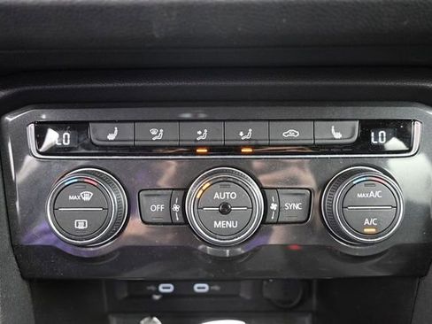 Used 2021 Volkswagen Tiguan S FWD image 26