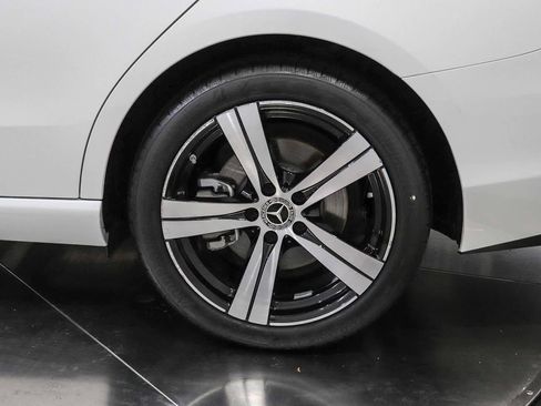 Certified 2024 Mercedes-Benz C 300 Sedan image 10