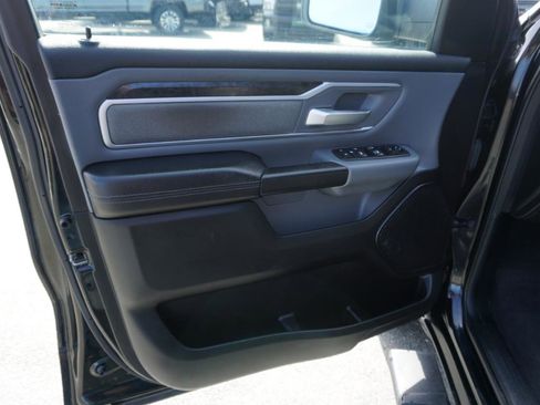 Used 2021 RAM 1500 Big Horn image 14