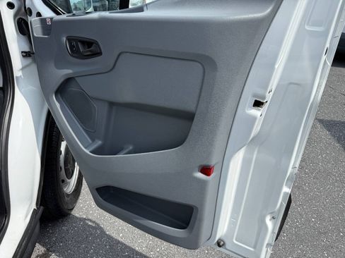 Used 2019 Ford Transit 250 148 Medium Roof RWD image 23