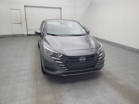Used 2024 Nissan Versa SV FWD image 14