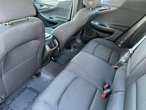 Used 2024 Chevrolet Malibu LT FWD image 11