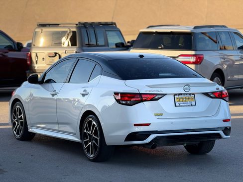 Used 2024 Nissan Sentra SR image 5