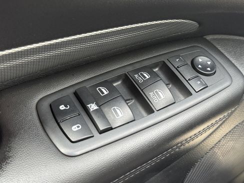Used 2019 Dodge Durango GT AWD/4WD image 18