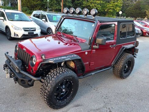 Used 2013 Jeep Wrangler Sport w/ Connectivity Group AWD/4WD image 2