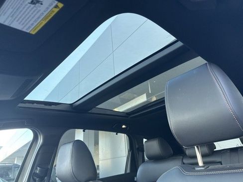 Used 2025 MAZDA CX-70 Plug-In Hybrid w/ Premium Plus image 13