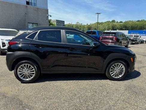 Certified 2021 Hyundai Kona SEL AWD/4WD image 8