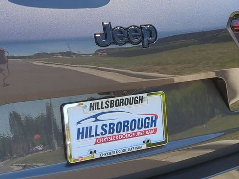 New 2026 Jeep Grand Cherokee L 4WD image 22