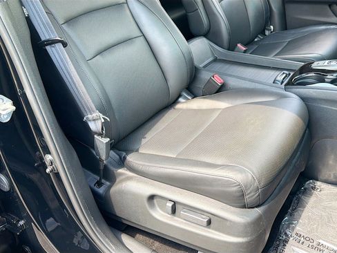 Used 2020 Honda Ridgeline RTL-E image 25