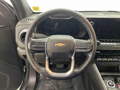 Used 2023 Chevrolet Colorado LT w/ LT Convenience Package II AWD/4WD image 13