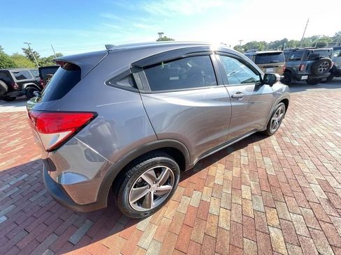Used 2021 Honda HR-V EX image 32