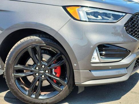 Certified 2022 Ford Edge ST w/ Equipment Group 401A AWD/4WD image 5
