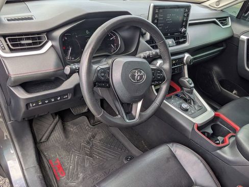 Used 2020 Toyota RAV4 TRD Off-Road image 16